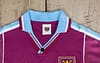 Retro 99/01 West ham United Home Soccer Jersey - Image 10