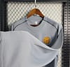 Retro 07-08 Manchester United Gray Goalkeeper Jersey - Image 6