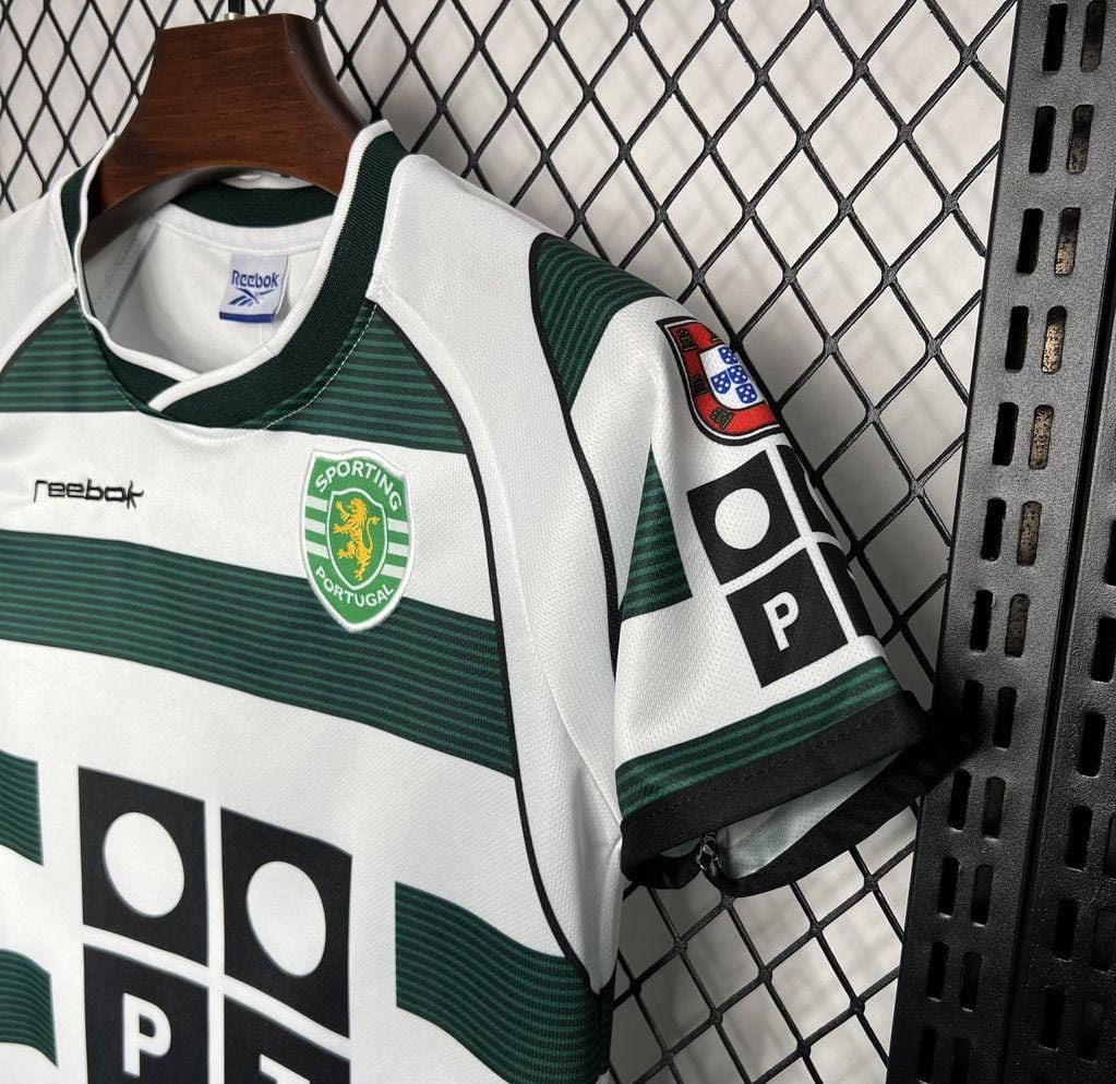 Retro 01/03 Kids Sporting CP Home Jersey - Image 5