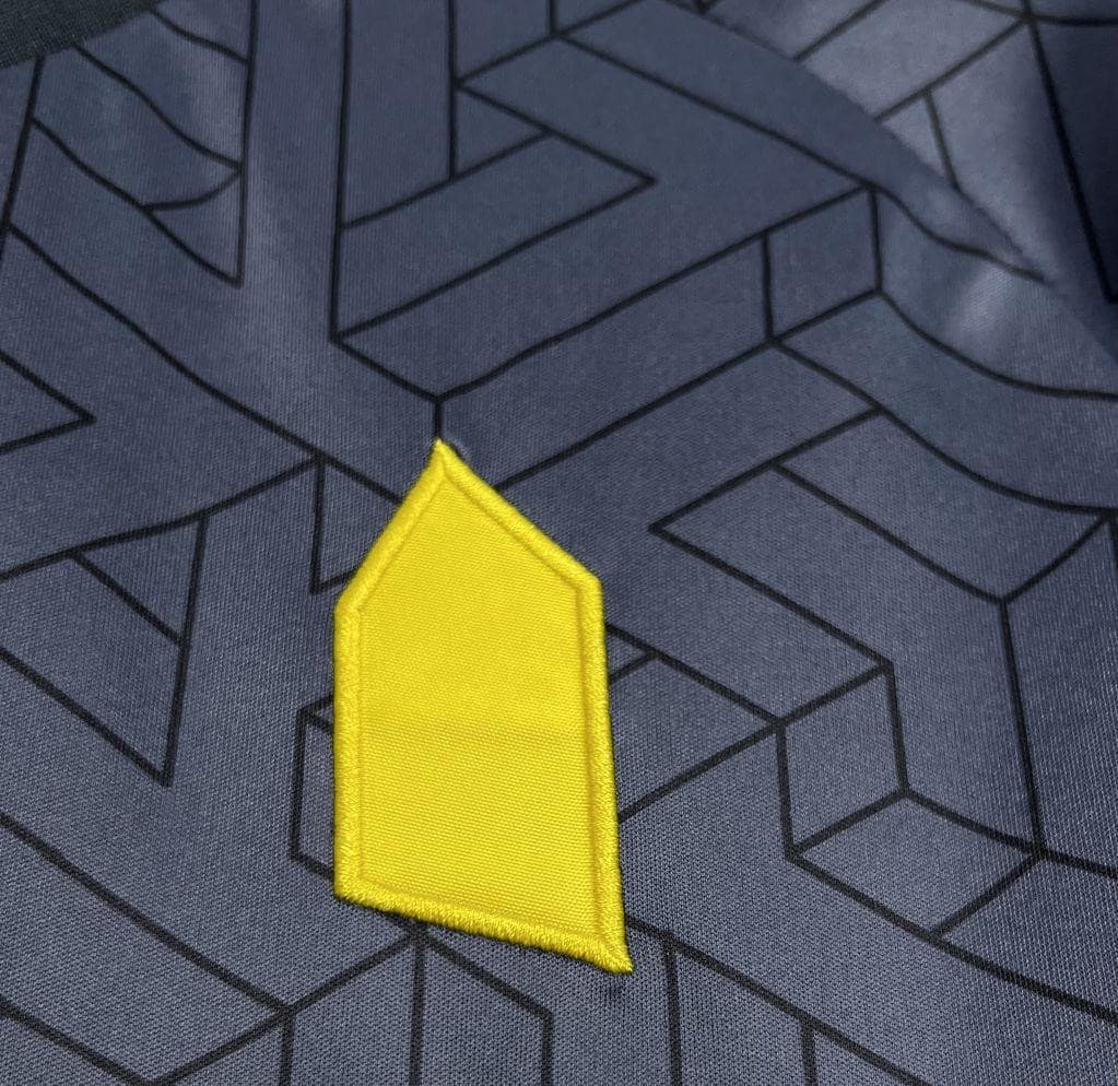 24/25 Everton Away Jersey - Image 4