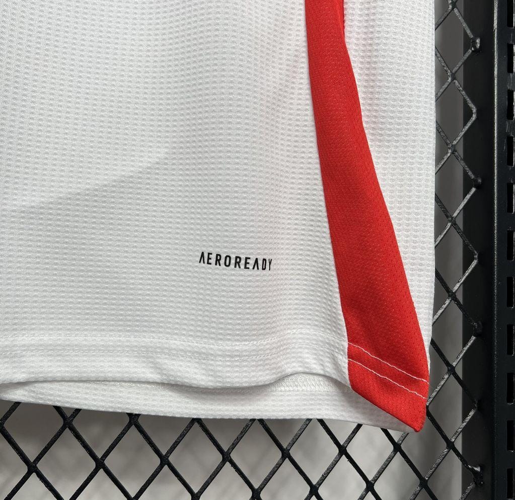 24/25 Fulham Home Jersey - Image 3