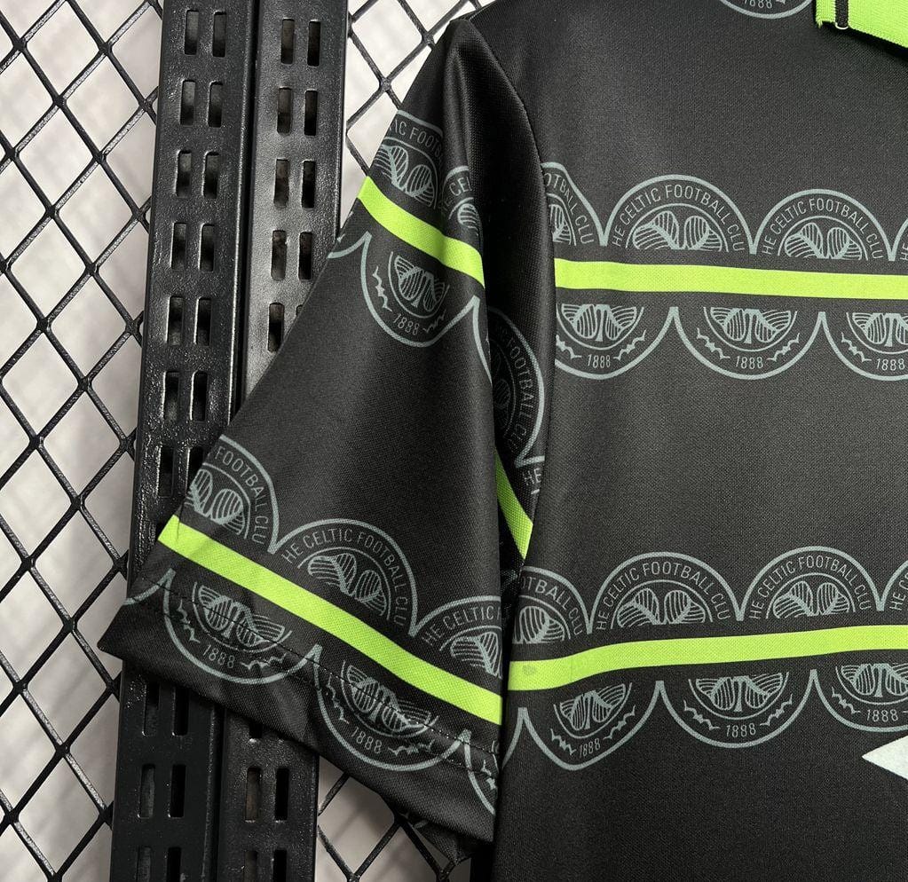 Retro 98/99 Celtic Away Black Jersey - Image 3