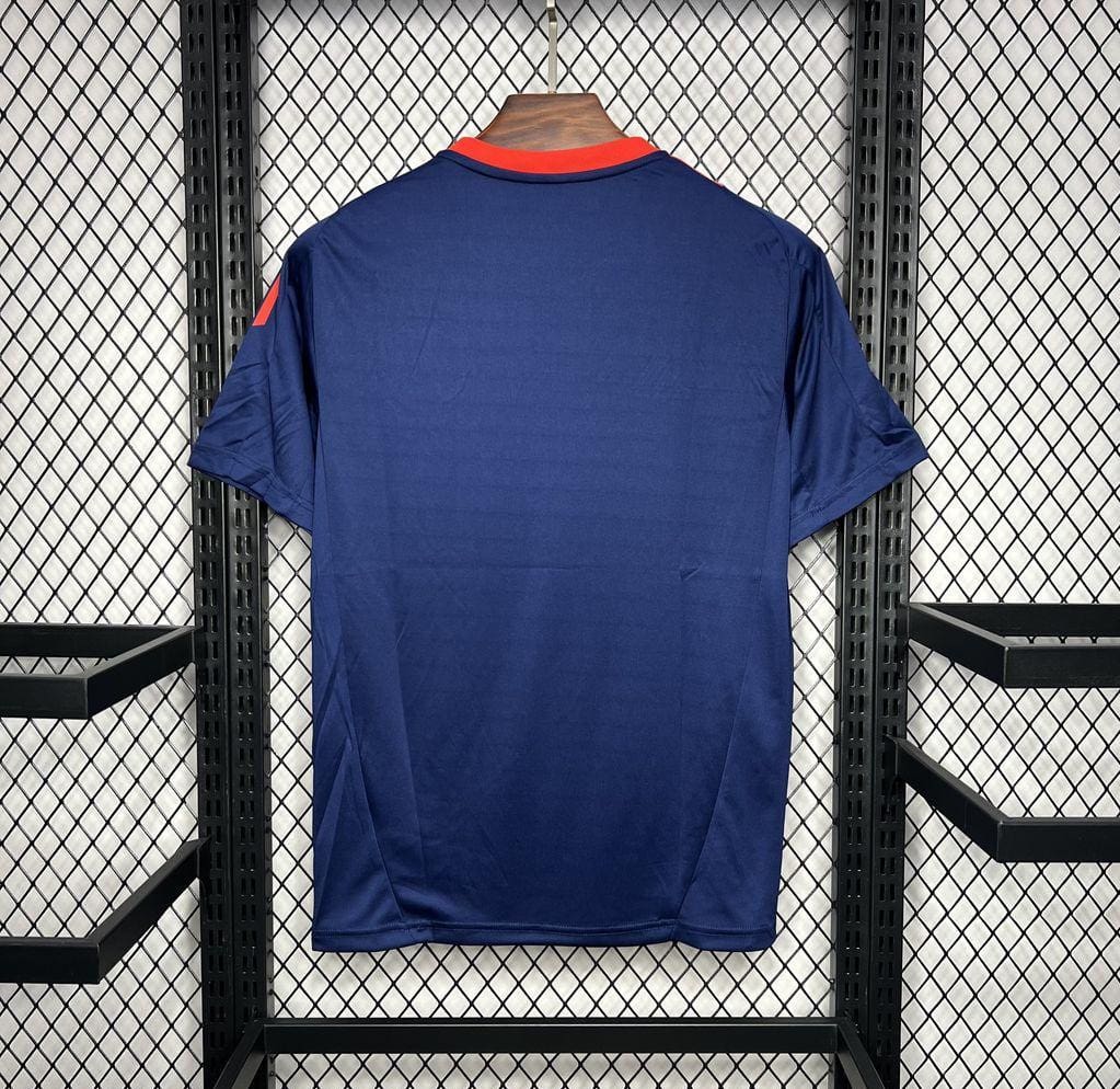 24/25 Manchester United Navy Pre-match Jersey - Image 3