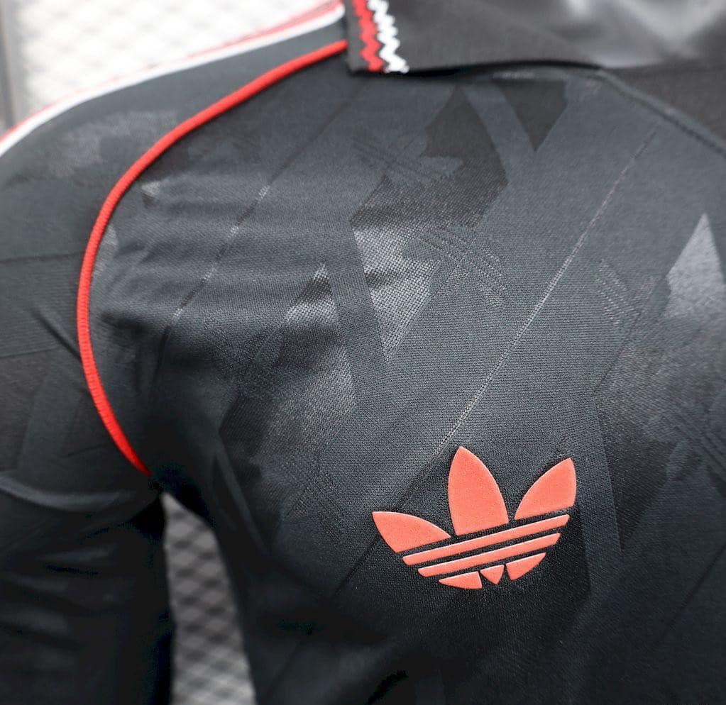 2025/26 Player Version Manchester United Special Edition Jersey - Image 4