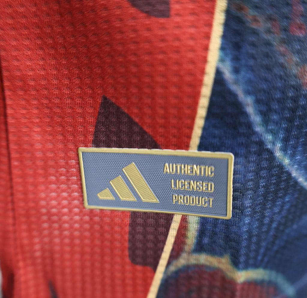 2025/26 Player Version Manchester United Special Edition Jersey - Image 7