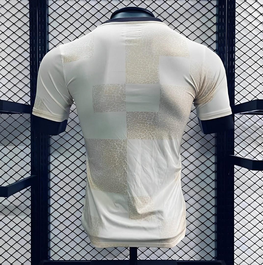 Player Version 24/25 Flamengo Pre-Match White Training Jersey - Image 2