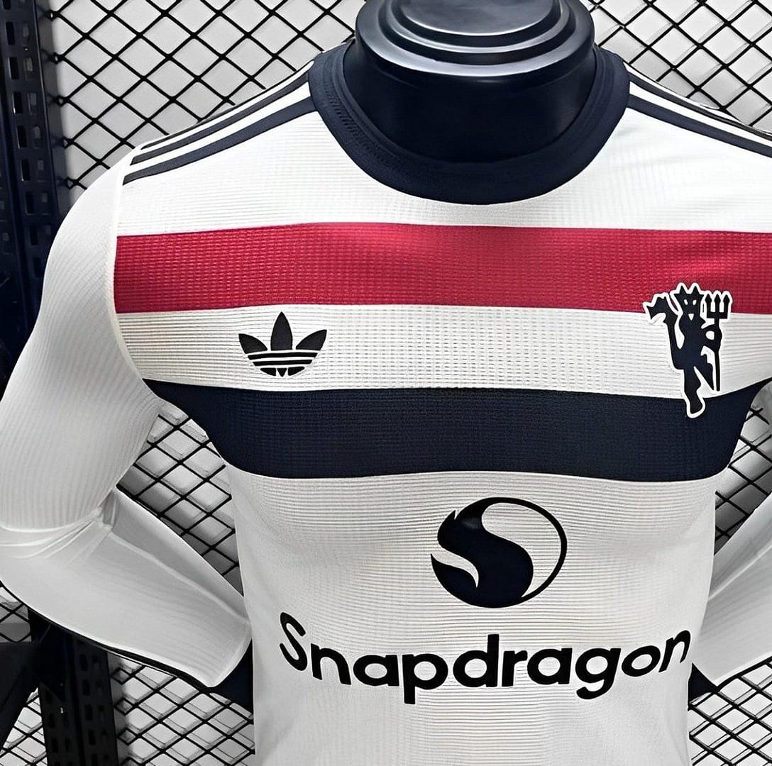 Player Version 24/25 Manchester United Third Long Sleeve Jersey - Image 3