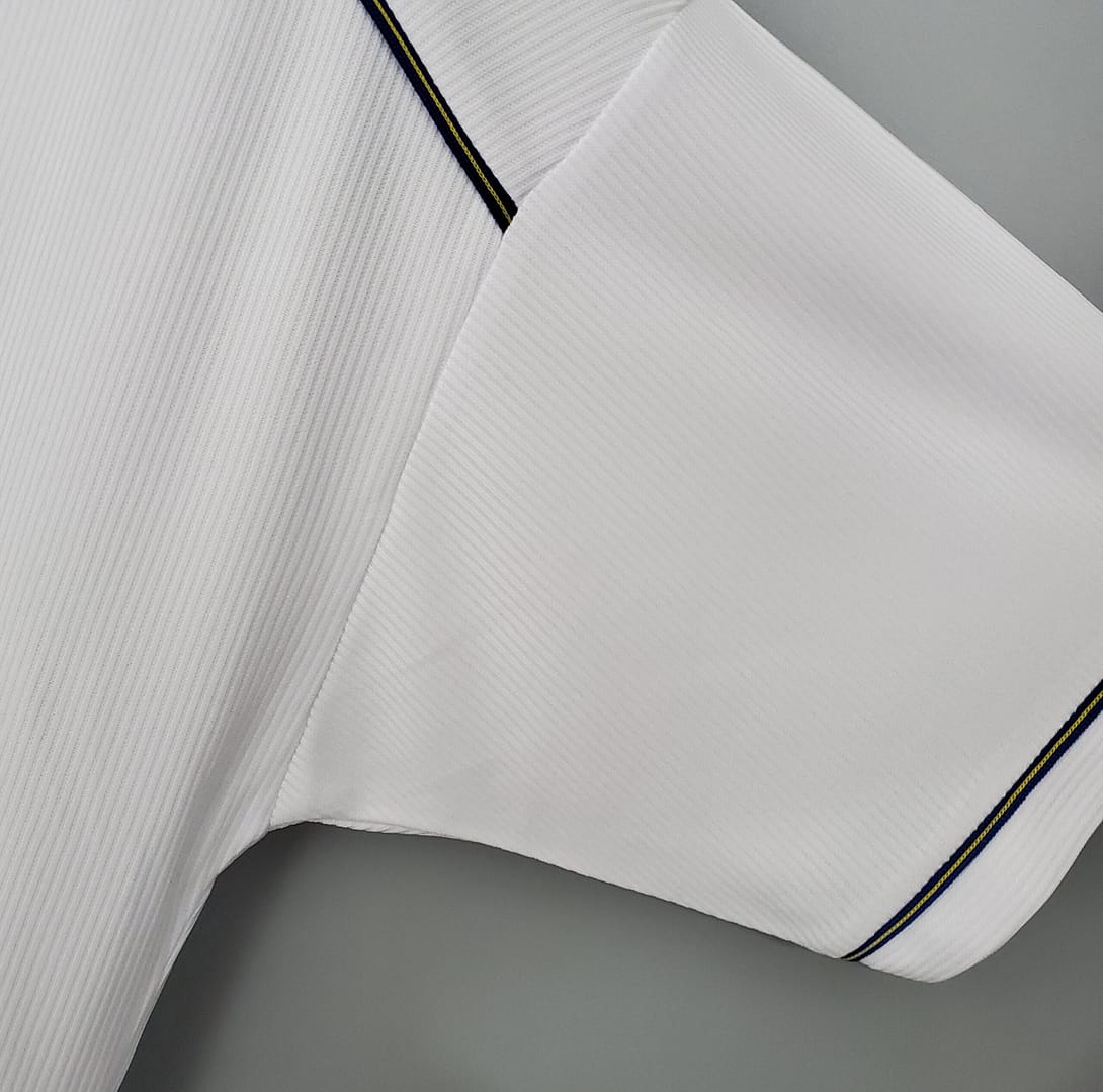 Retro Chelsea 98/00 away Soccer Jersey - Image 5