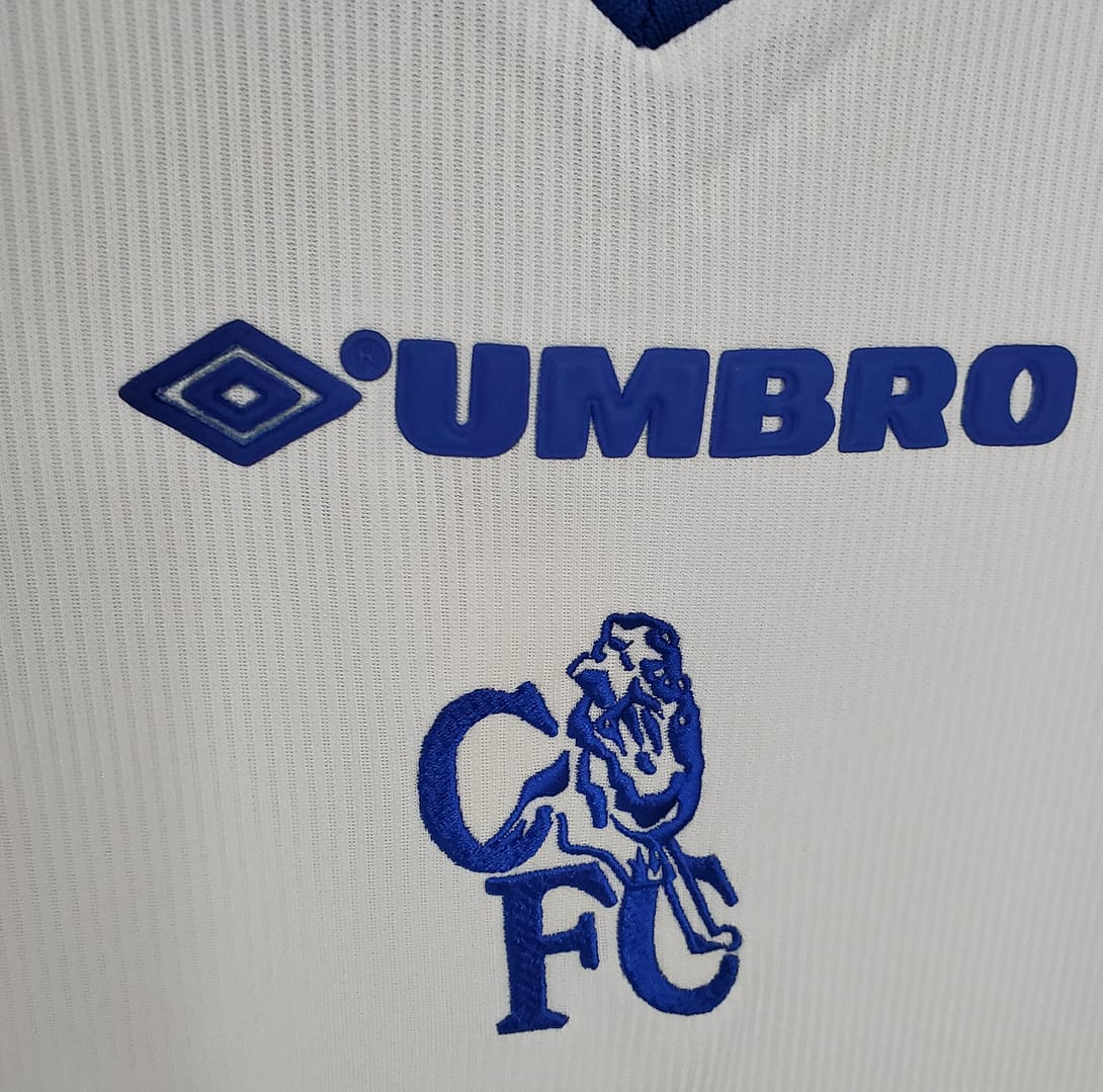 Retro Chelsea 98/00 away Soccer Jersey - Image 8