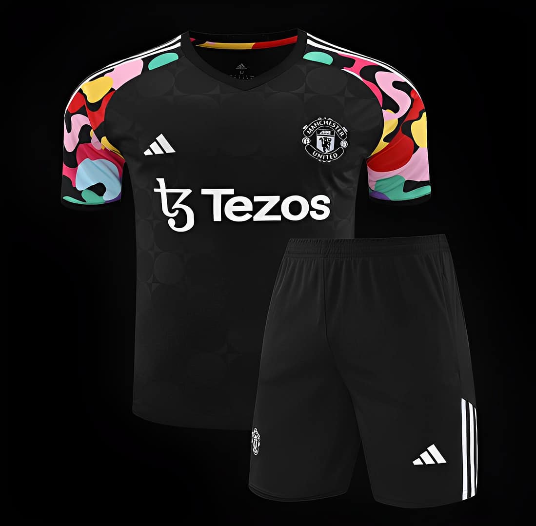 24/25 Manchester United Black Short Sleeve Jeresy+Shorts - Image 21