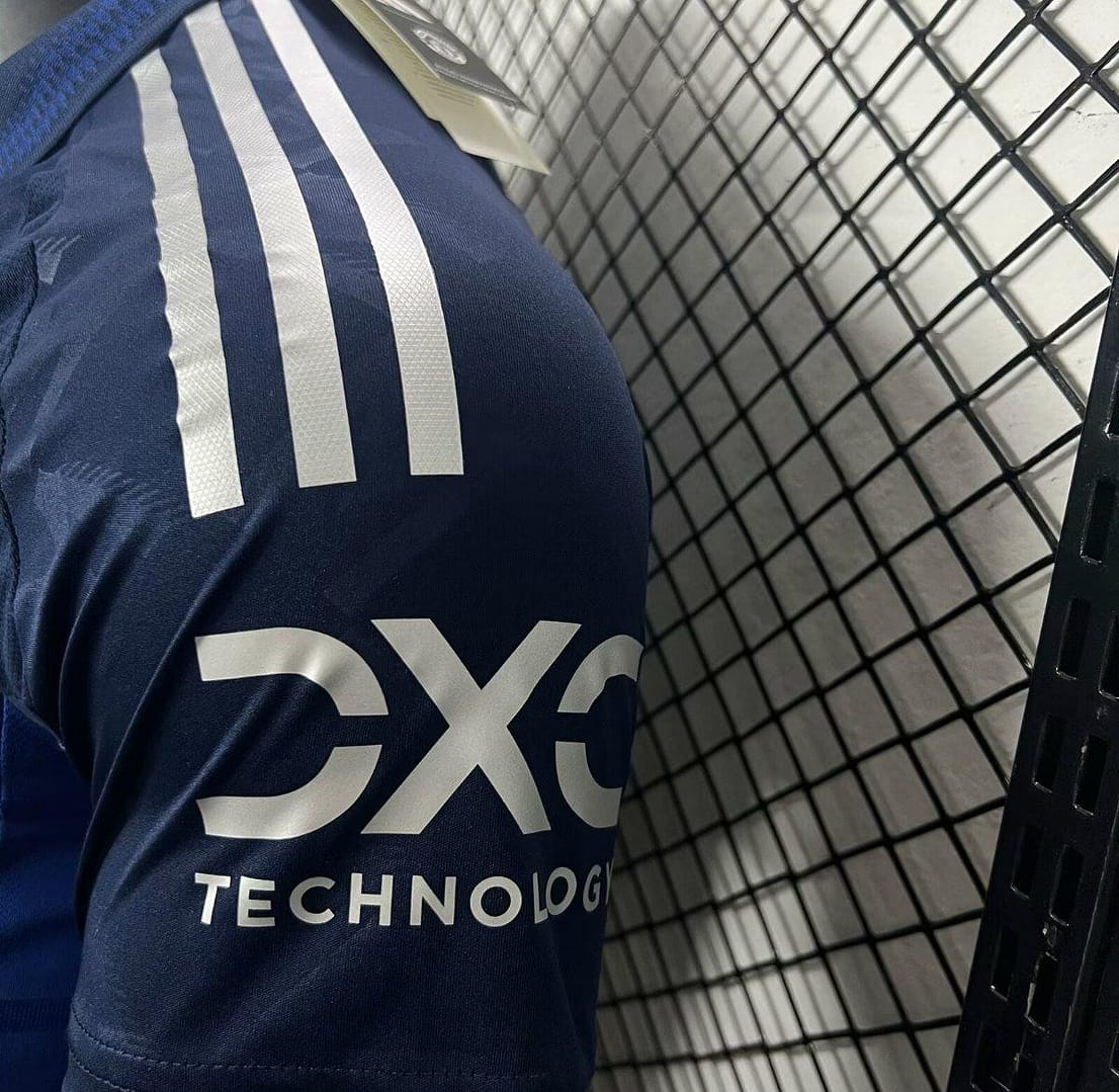 Player Version 24/25 Manchester United Away Navy Jersey - Image 6