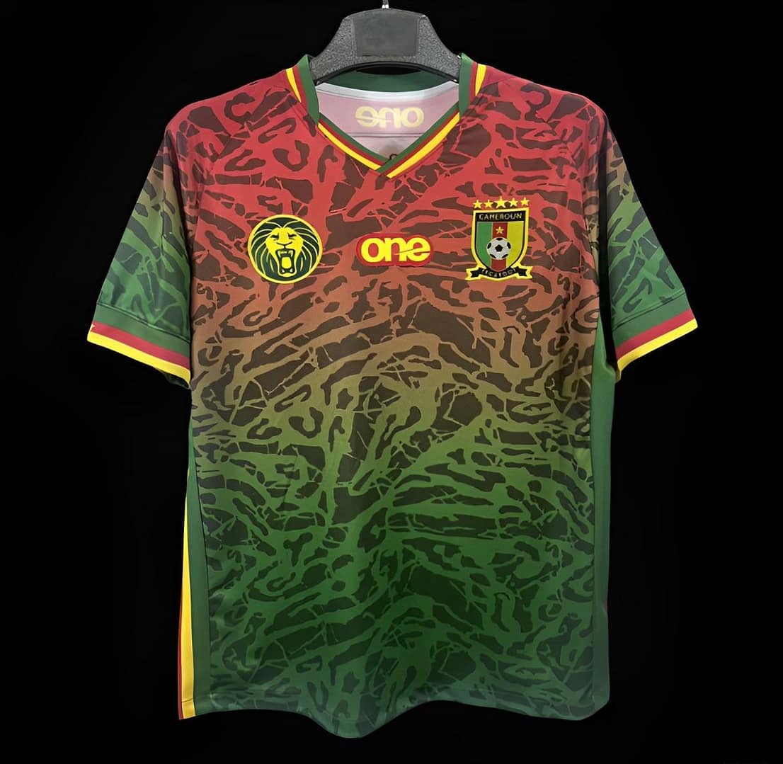 2024 cameroon Green/Red Pre-Match Training Jersey