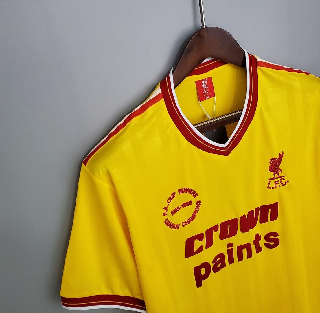 Retro 85/86 Liverpool away yellow Soccer Jersey - Image 4