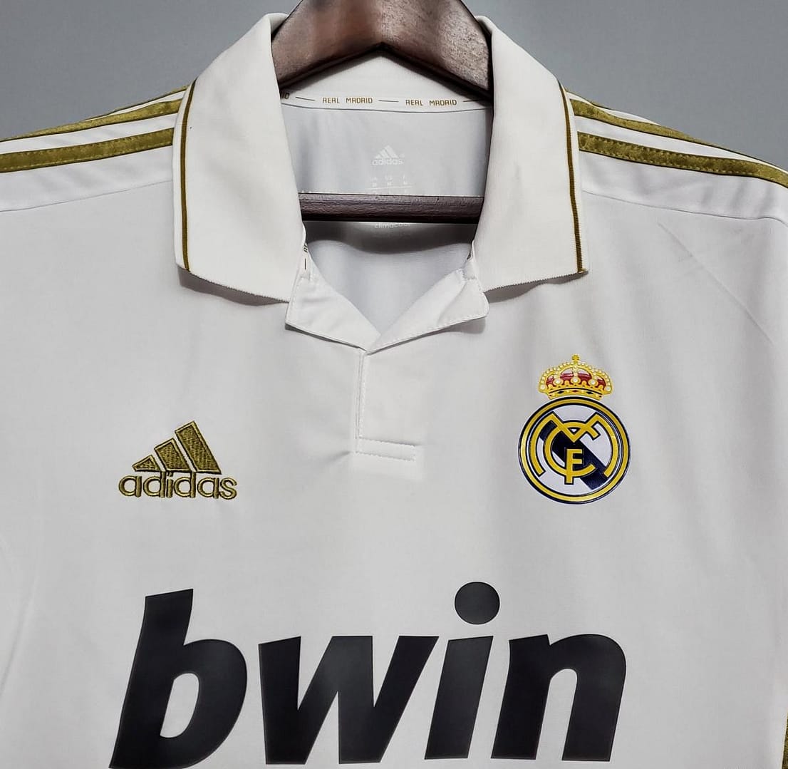 Retro Real Madrid 11/12 Long sleeve home Soccer Jersey - Image 2