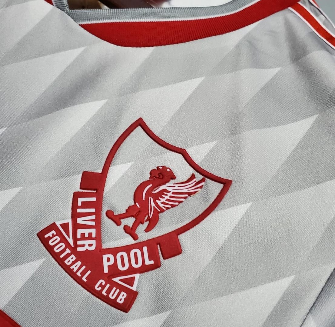 Retro 89/91 Liverpool away Soccer Jersey - Image 8