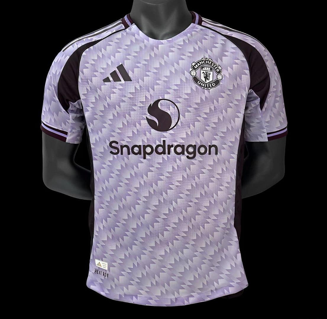 Player Version 25/26 Manchester United Away Purple Jersey