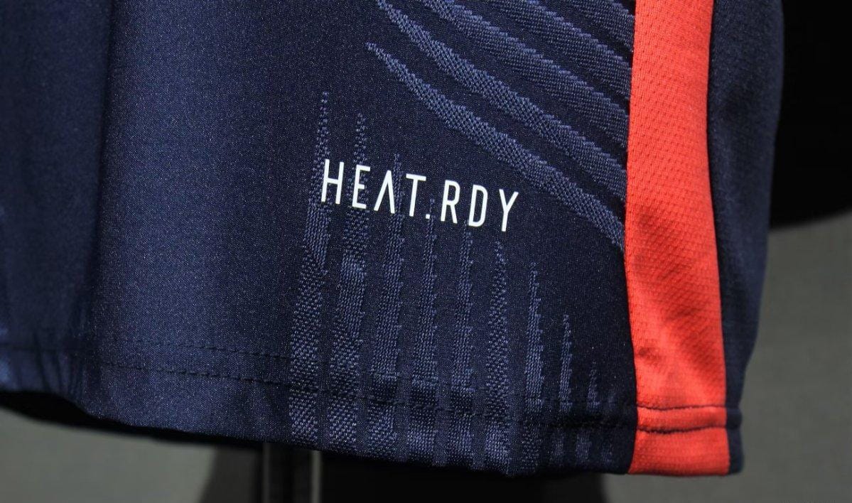 Player Version 24/25 Manchester United Navy Pre-Match Jersey - Image 5