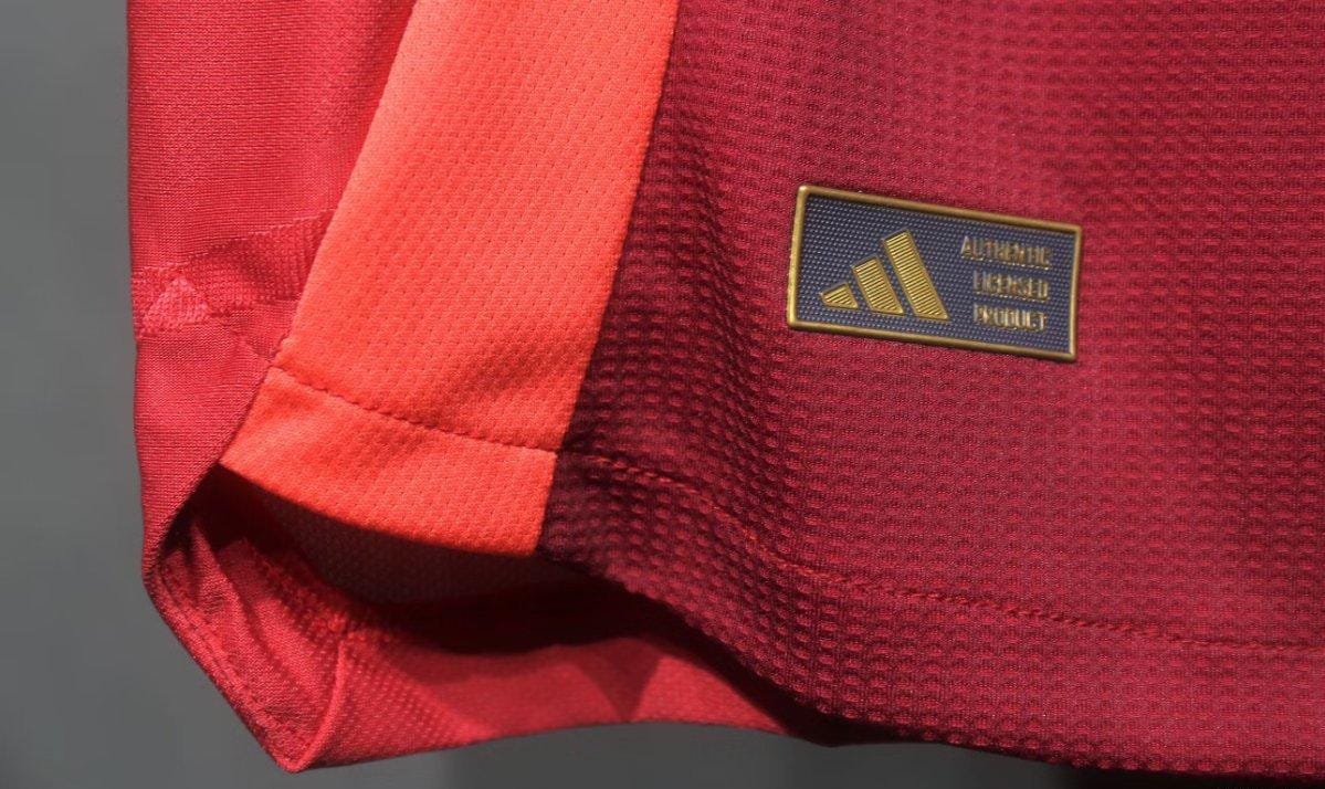 Player Version 24/25 Manchester United Home Jersey - Image 5