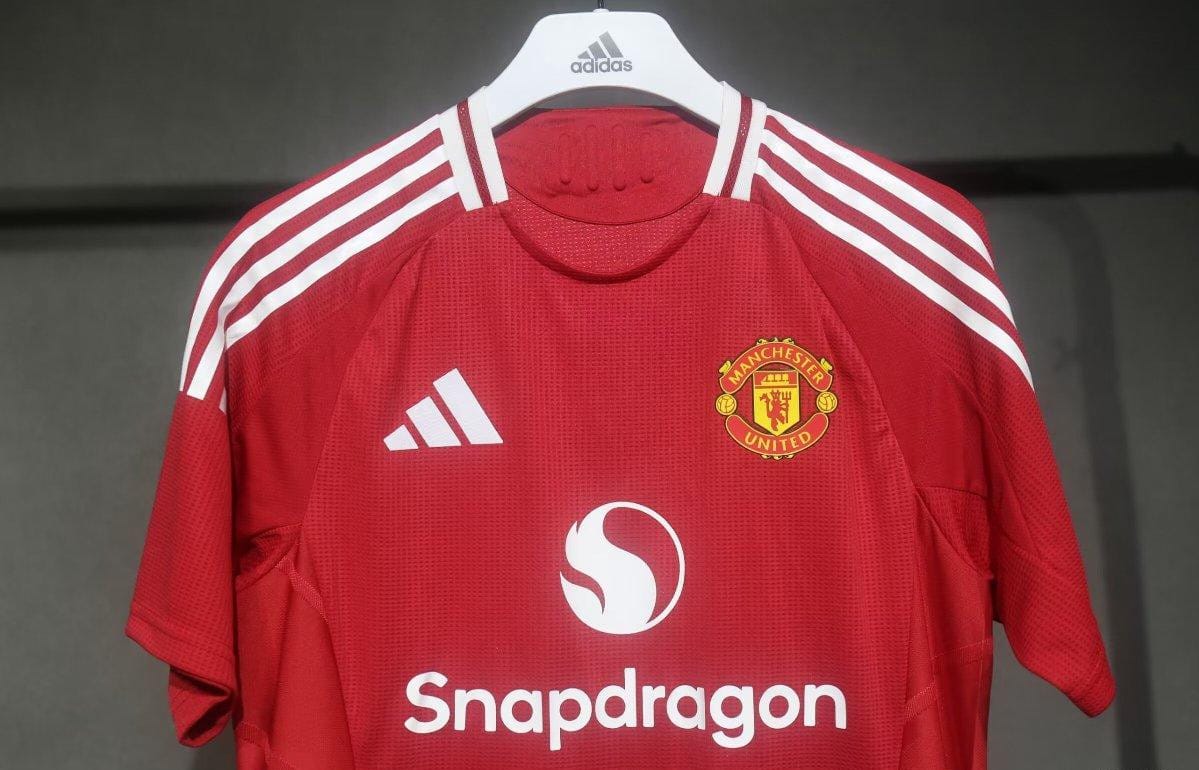 Player Version 24/25 Manchester United Home Jersey - Image 4