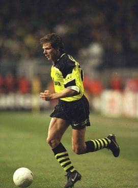 Retro 96/97 Borussia Dortmund Third Jersey - Image 7