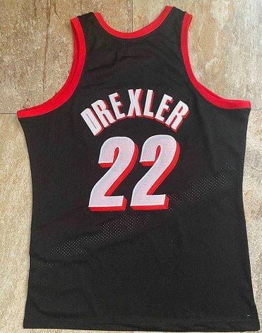 Men's Clyde Drexler Black Retro Classic Team Jersey - Image 5