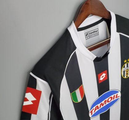 Retro 02/03 Juventus Home Jersey - Image 5