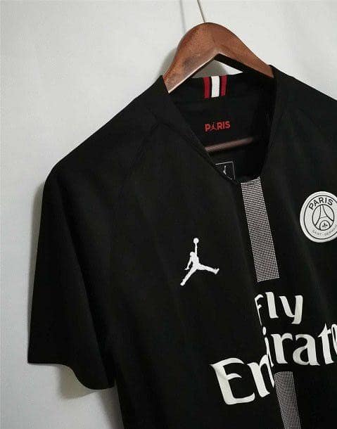 Retro 18/19 PSG Home Jersey - Image 3