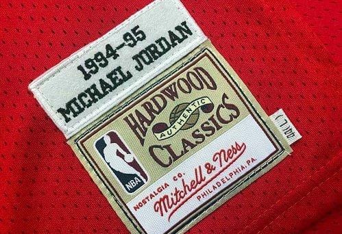 Men's Michael Jordan Red Retro Classic Team Jersey - Image 5