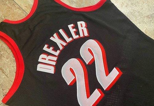 Men's Clyde Drexler Black Retro Classic Team Jersey - Image 4