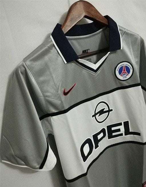 Retro 99/00 PSG Away Grey Jersey Worn By Ronaldinho - Image 3
