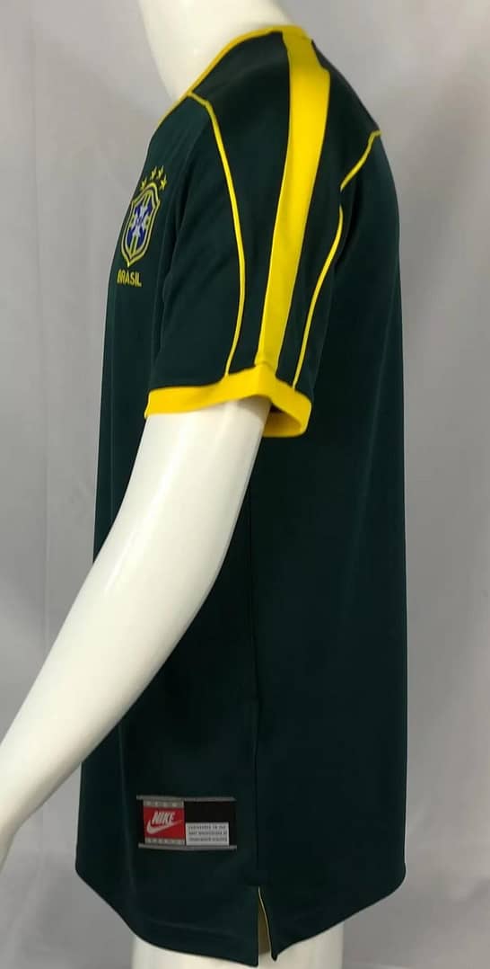Retro 1998 Brazil Green Goalkeeper Jersey - Image 8
