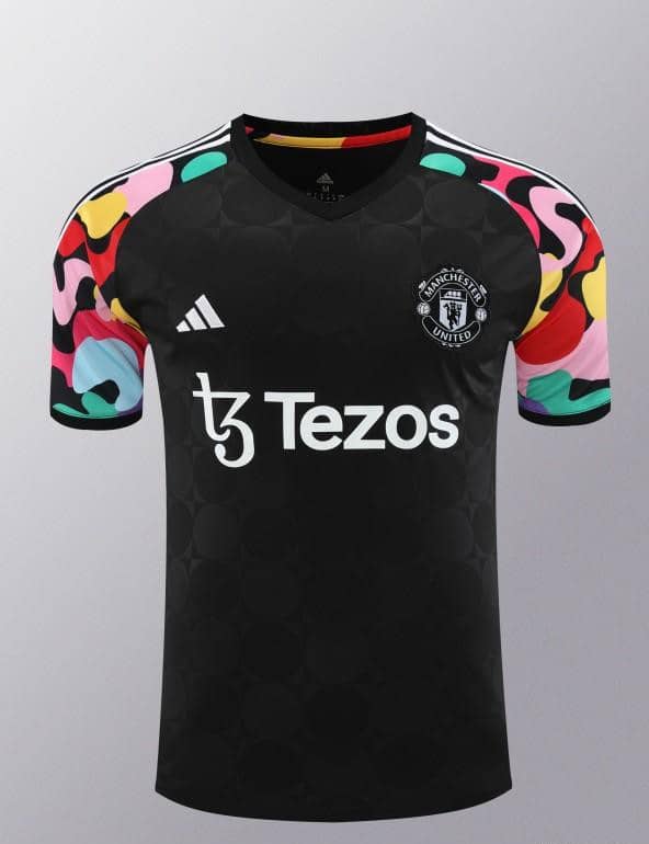24/25 Manchester United Black Short Sleeve Jeresy+Shorts - Image 17