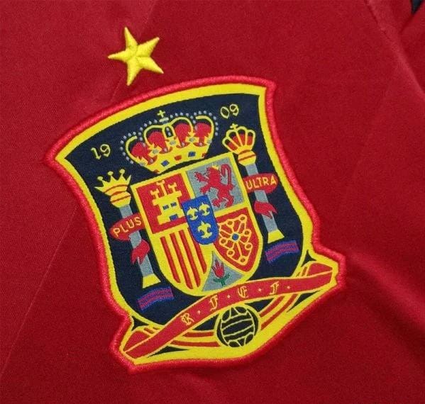 Retro 2012 Spain Home Jersey - Image 6