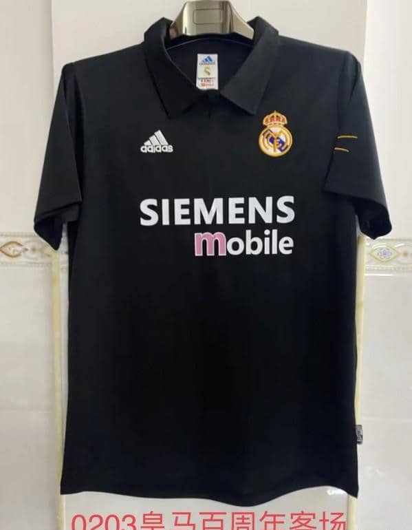 Retro 02/03 Real Madrid Black Century Jersey - Image 5