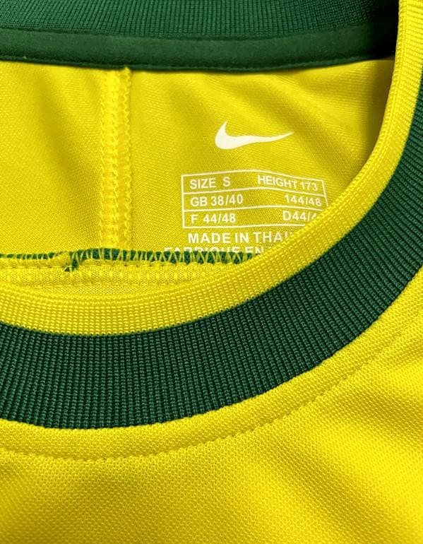 Retro 1998 Brazil Home Soccer Jersey - Image 10