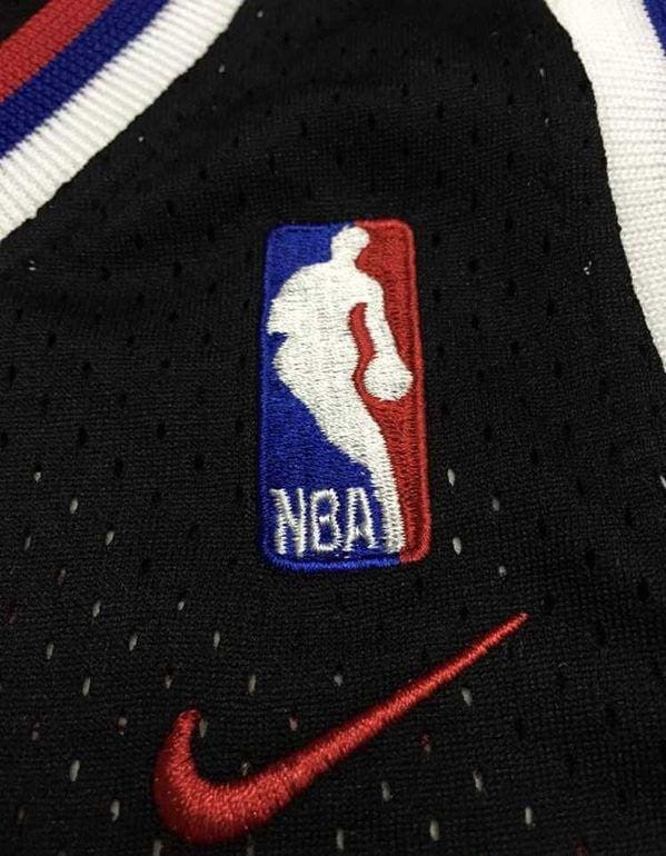 Men's Allen Iverson Black Retro Classic Team Jersey - Image 9