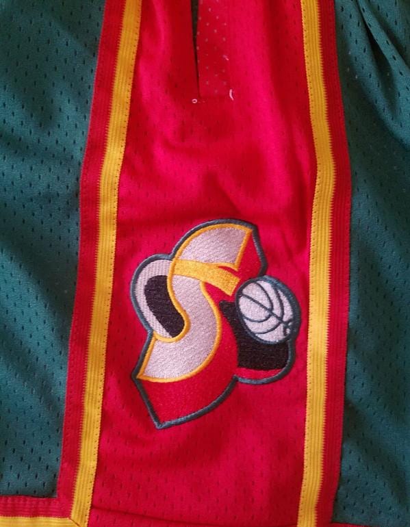Seattle 1995-96 Throwback Classics Basketball Team Shorts - Image 4