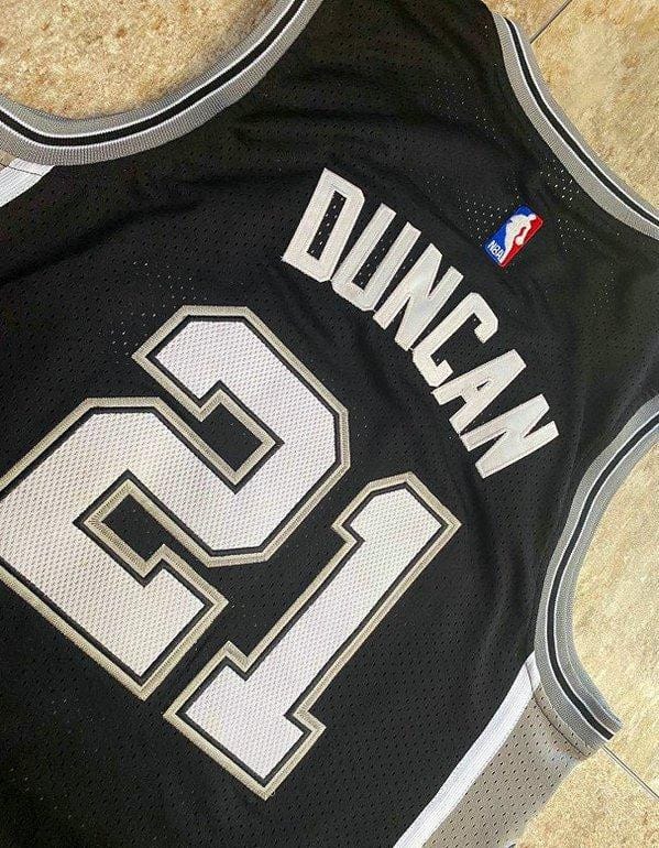 Men's Tim Duncan Black Retro Classic Team Jersey - Image 4
