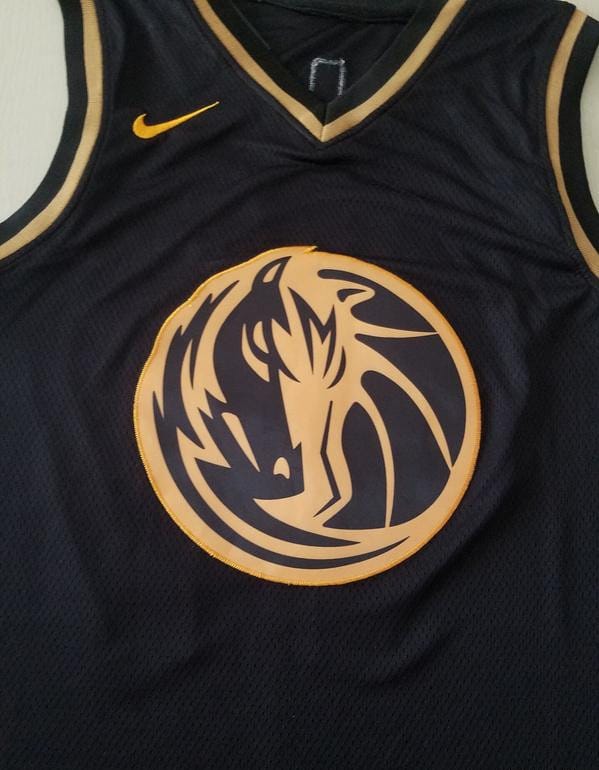 Luka Dončić 77 Black Golden Edition Jersey - Image 4