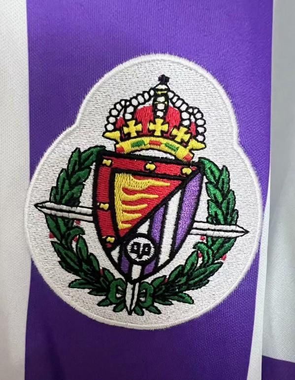 Retro 95/96 Real Valladolid Home Jersey - Image 3