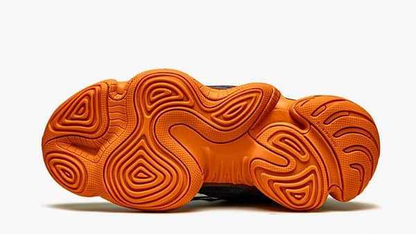Yeezy 500 High Tactile Orange WOMEN - Image 4