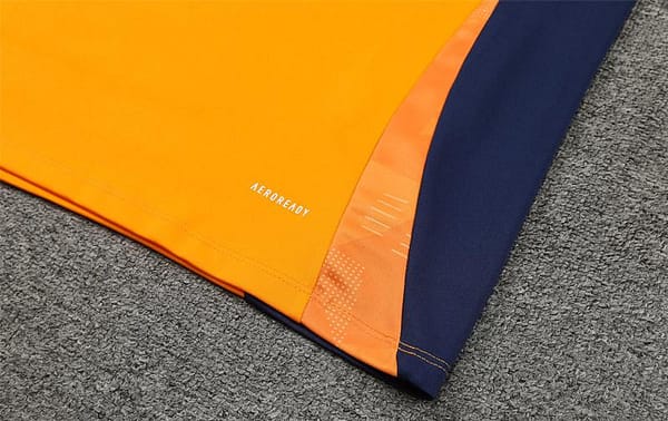 24/25 Juventus Orange Half Zipper Jacket+Long Pants - Image 3