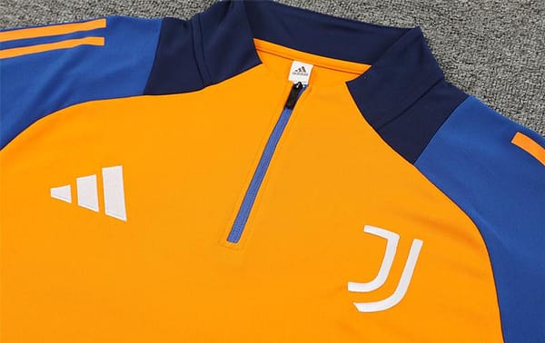 24/25 Juventus Orange Half Zipper Jacket+Long Pants - Image 5