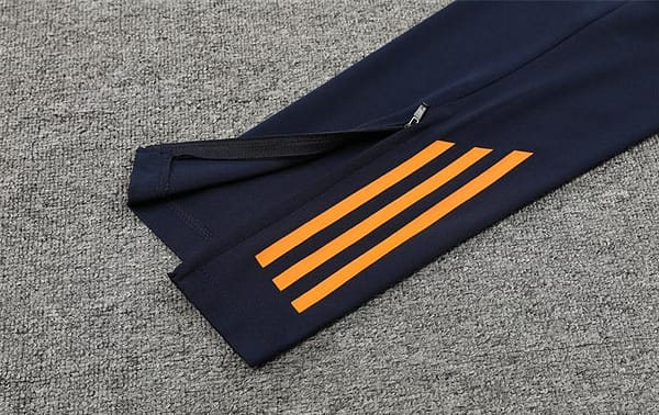 24/25 Real Madrid White/Navy Half Zipper Jacket+Long Pants - Image 2