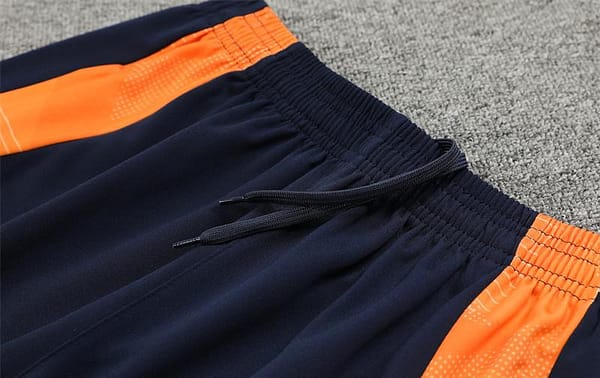 24/25 Real Madrid White/Navy Half Zipper Jacket+Long Pants - Image 3