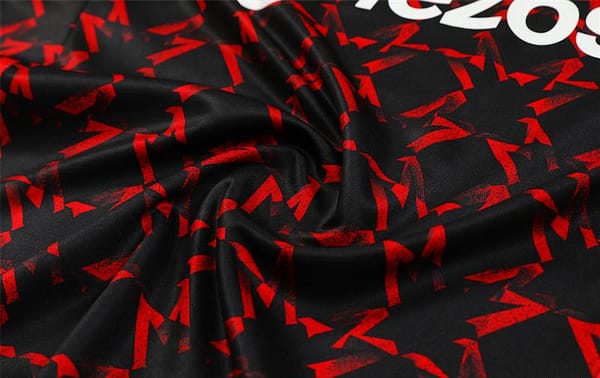 24/25 Manchester United Black/Red Special Half Zipper Jacket+Long Pants - Image 9