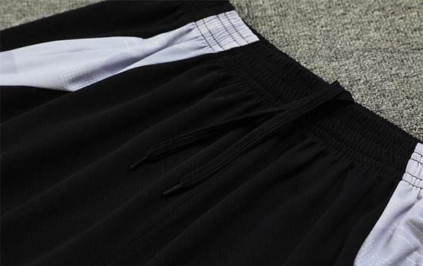 24/25 Real Madrid White Special Short Sleeve Jersey+Shorts - Image 2