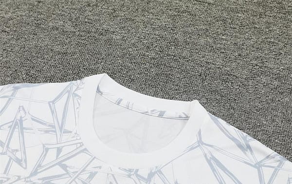 24/25 Real Madrid White Special Short Sleeve Jersey+Shorts - Image 11