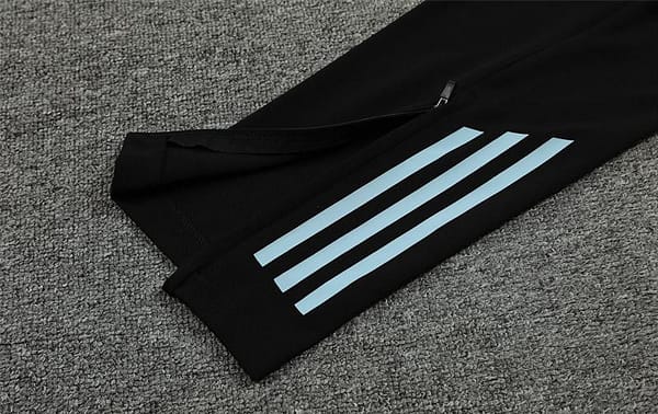 24/25 Real Madrid White Special Half Zipper Jacket+Long Pants - Image 2
