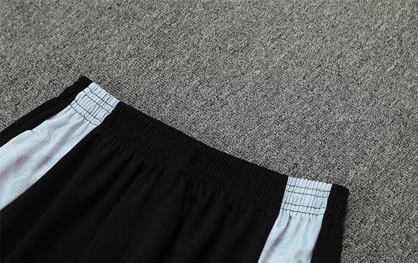 24/25 Real Madrid White Special Half Zipper Jacket+Long Pants - Image 7